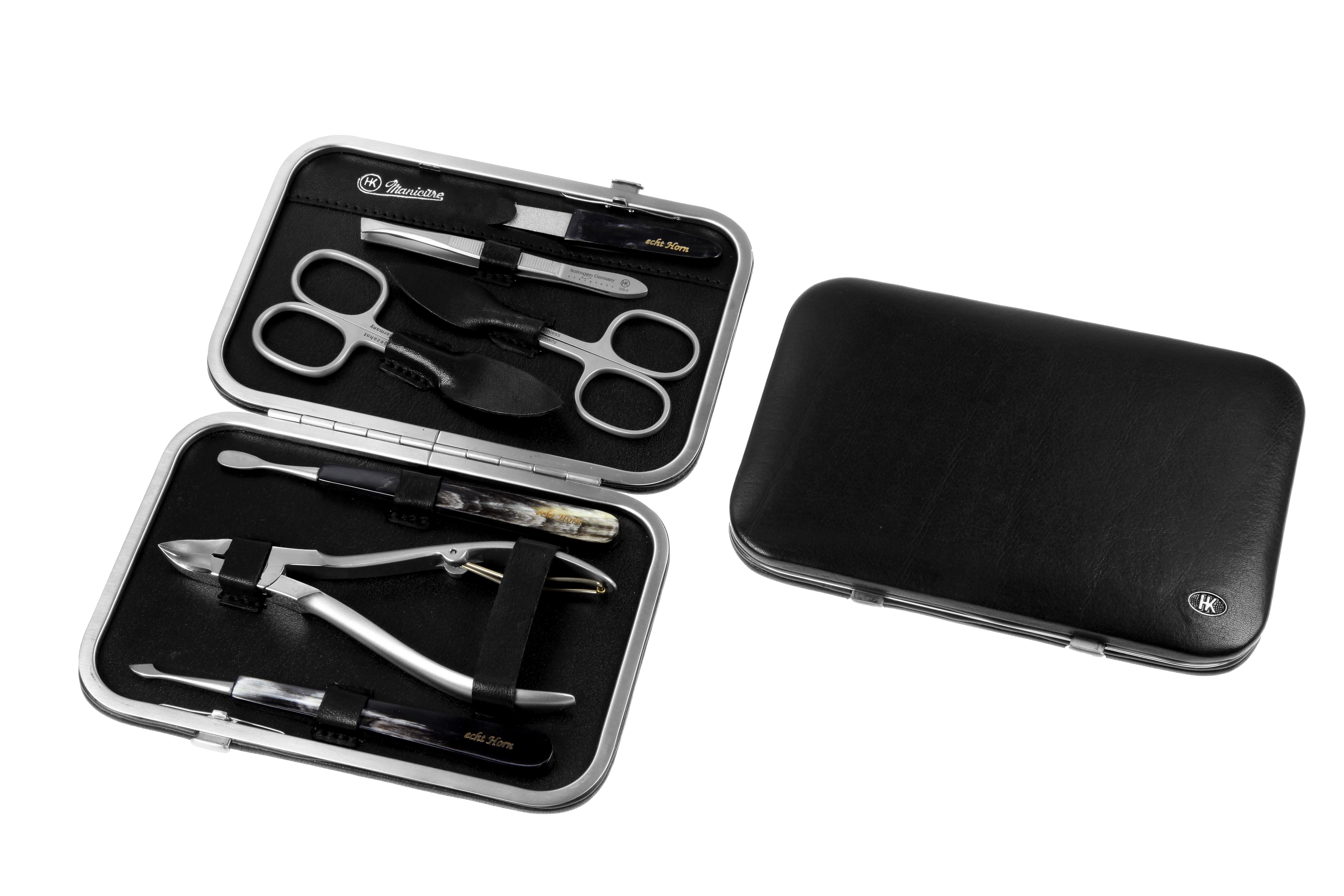 Manicure-Etui, Metallrahmen: 7-tlg. Bestückung, rostfrei-edelmattiert; "echt Russisch-Juchten" Vollrindleder, schwarz Manicure-Etui, Metallrahmen: 7-tlg. Bestückung, rostfrei-edelmattiert; "echt Russisch-Juchten" Vollrindleder, schwarz