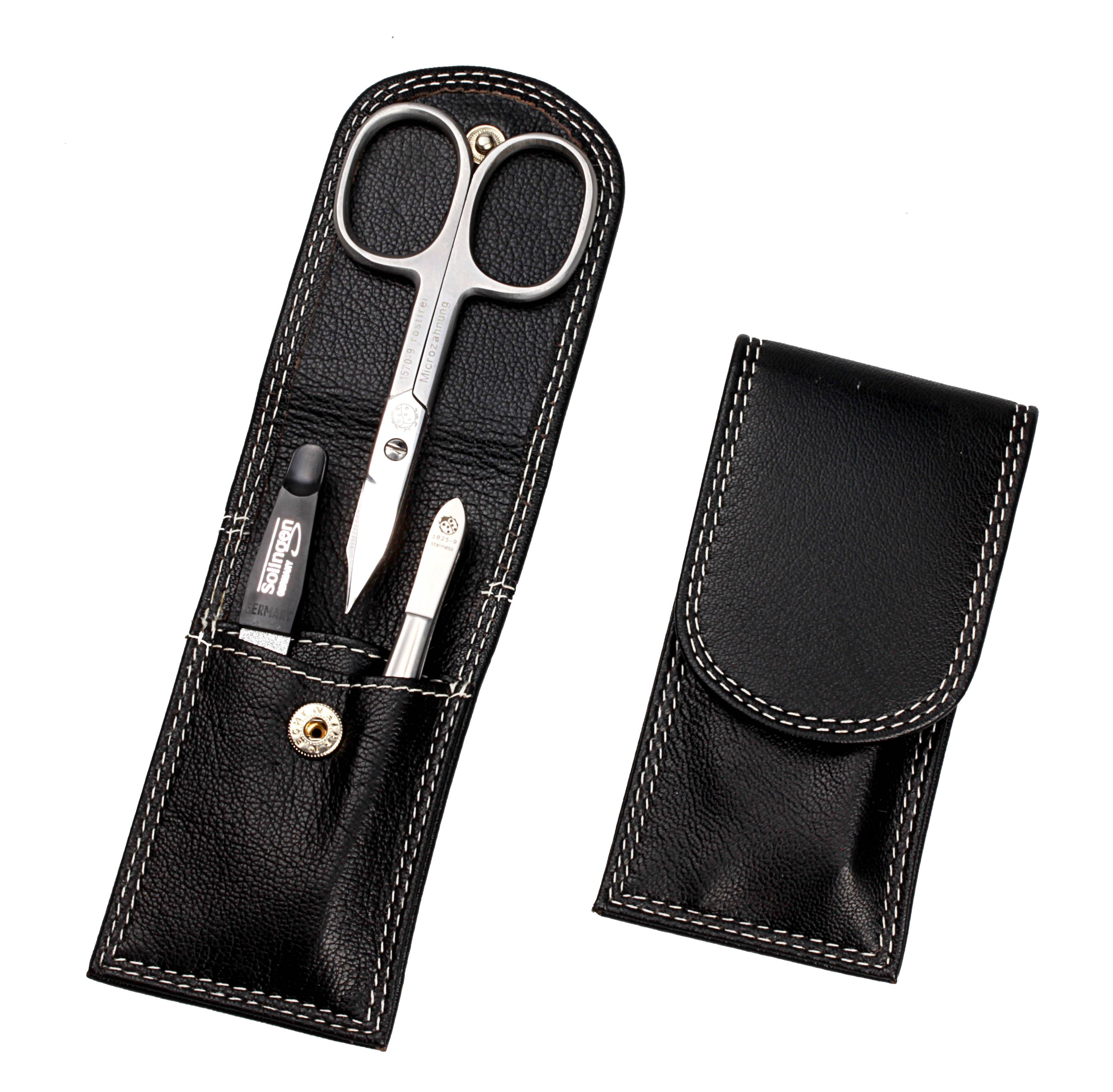 Taschenmanicure: 3-tlg. Bestückung, rostfrei-edelmattiert; Nappa-Schafleder, schwarz mit heller Kontrast-Doppelnaht Taschenmanicure: 3-tlg. Bestückung, rostfrei-edelmattiert; Nappa-Schafleder, schwarz mit heller Kontrast-Doppelnaht